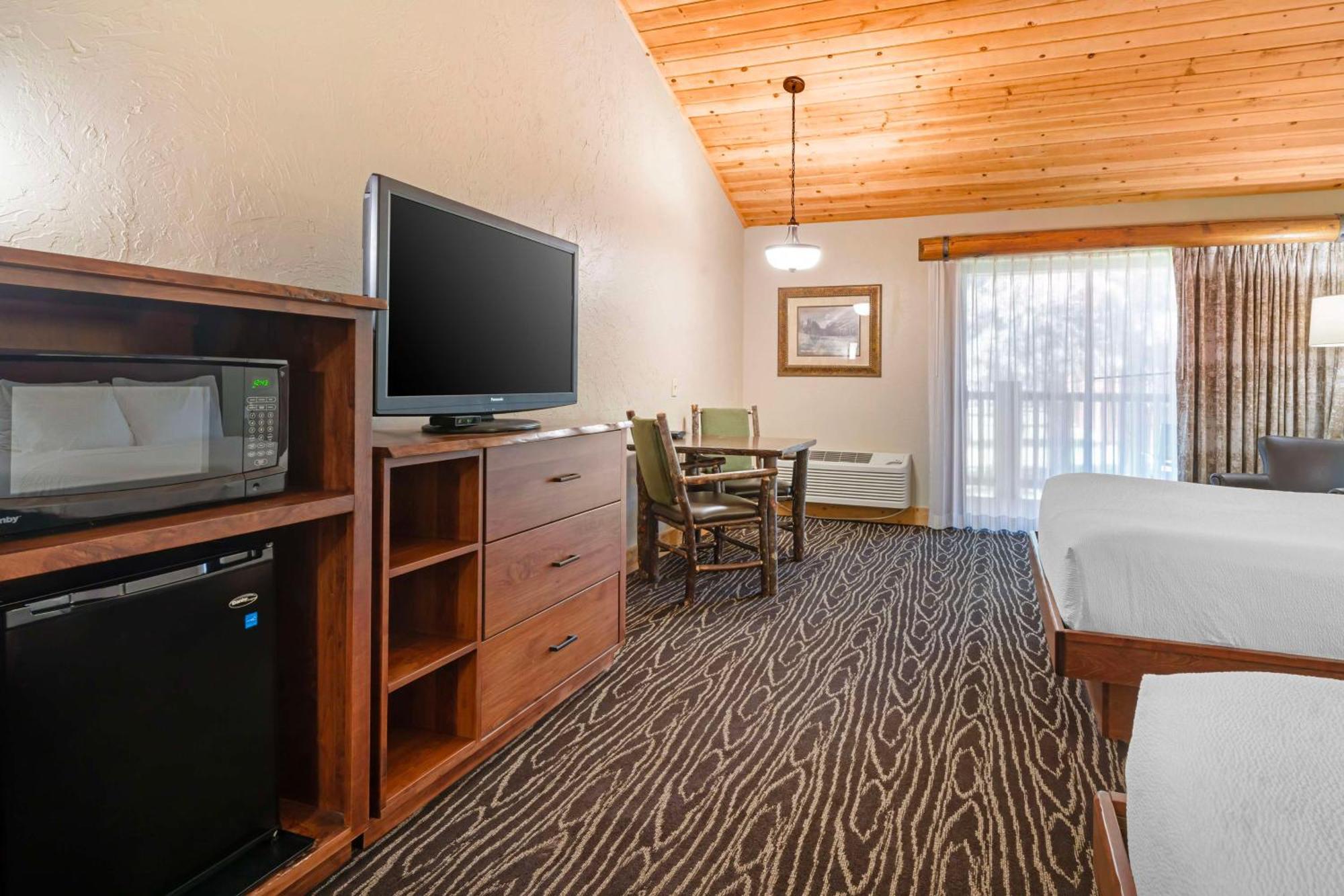 Best Western Ponderosa Lodge Sisters Eksteriør billede