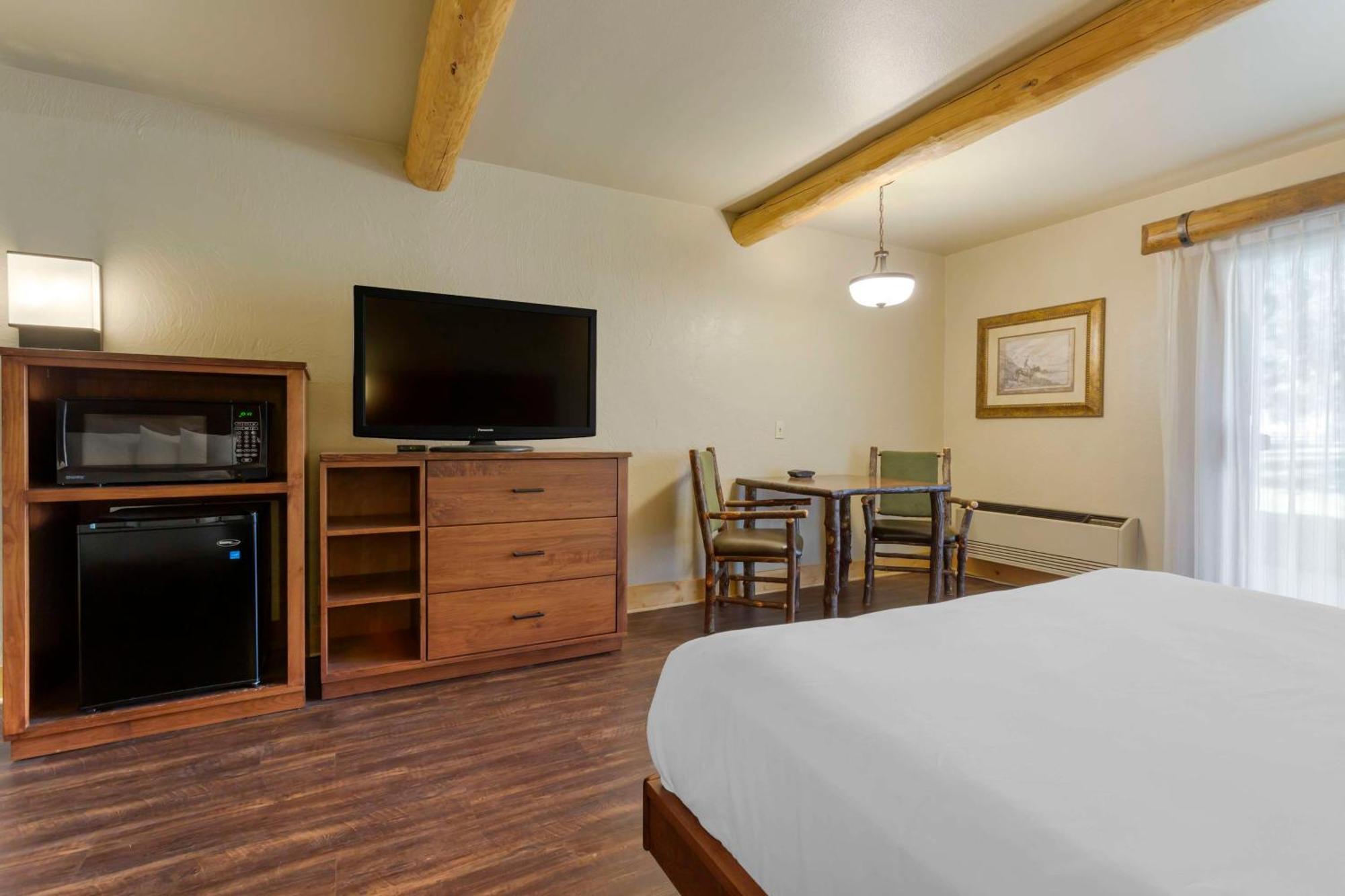 Best Western Ponderosa Lodge Sisters Eksteriør billede